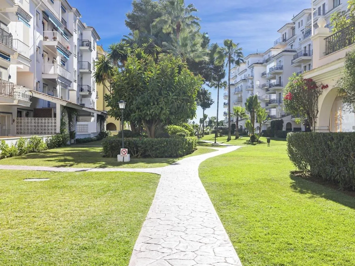 Apartment Apartamento Junto Al Mar Ref 6 120 Marbella Spain